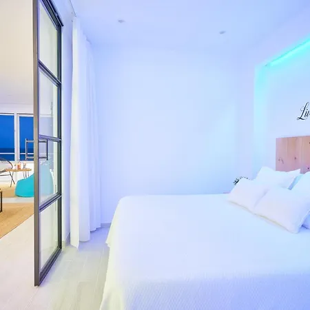 Appartement Puro Beach. Charming With Jacuzzi.