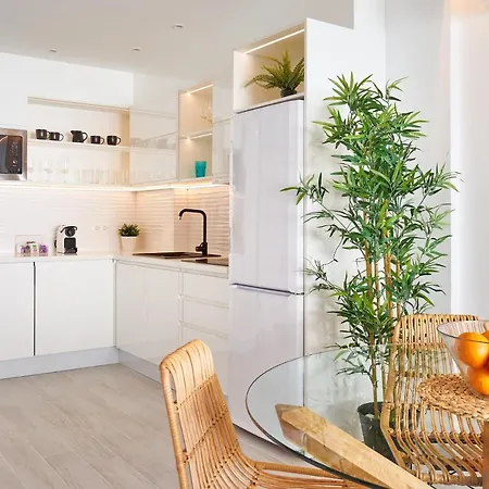 Apartment Puro Beach. Charming With Jacuzzi. *